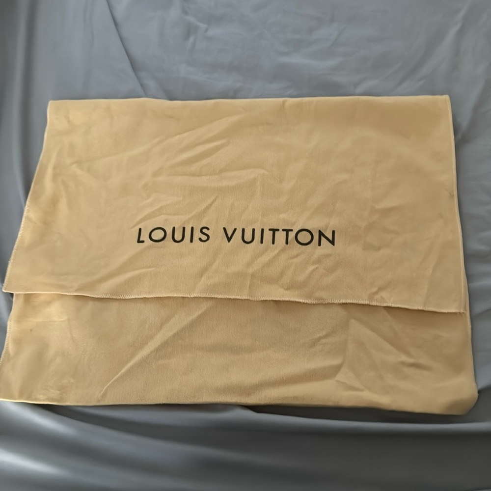 Large Louis Vuitton dust bag